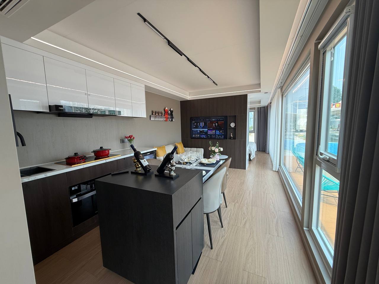Gallery image 3